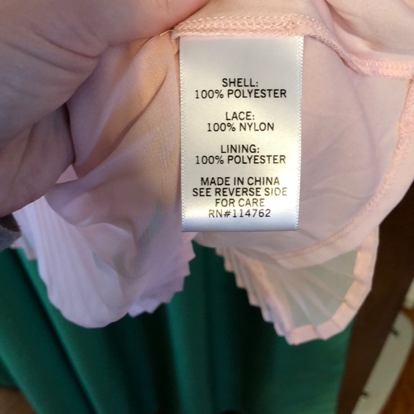 ModCloth Pink lace and pleats dress - Picture 8 of 9